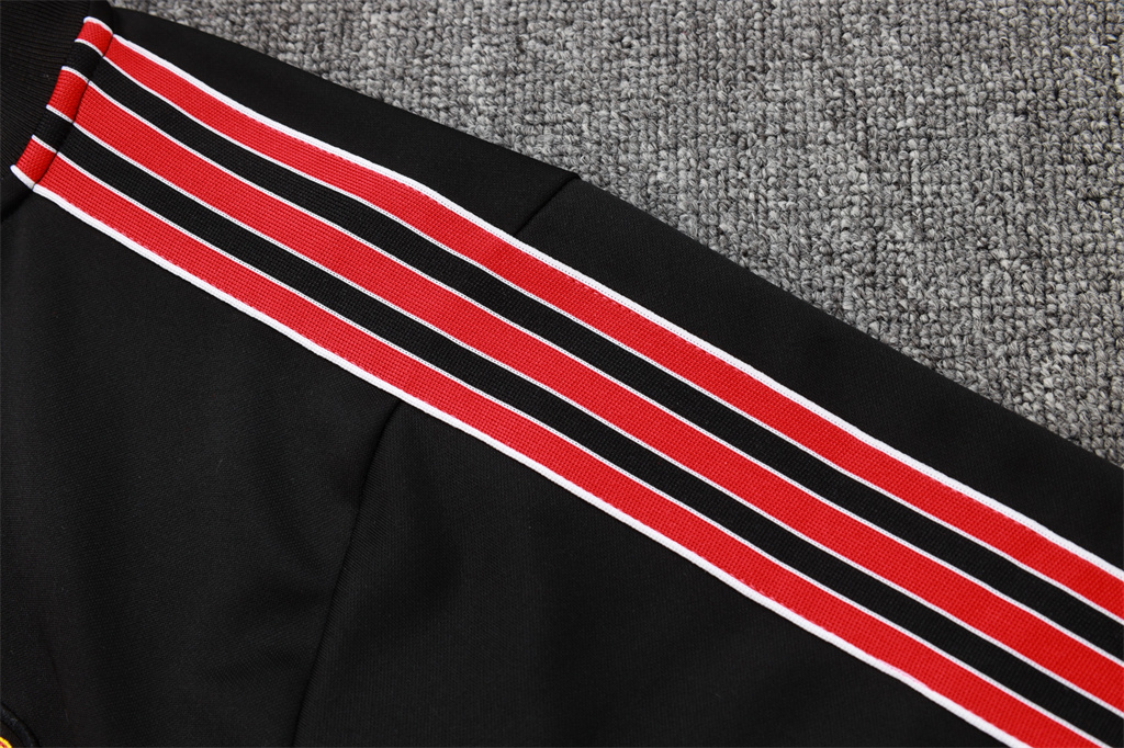 Manchester United Training Jacket 25/26