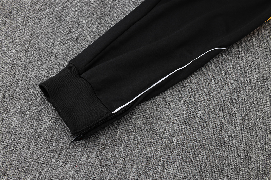 Real Madrid Training Pants 25/26