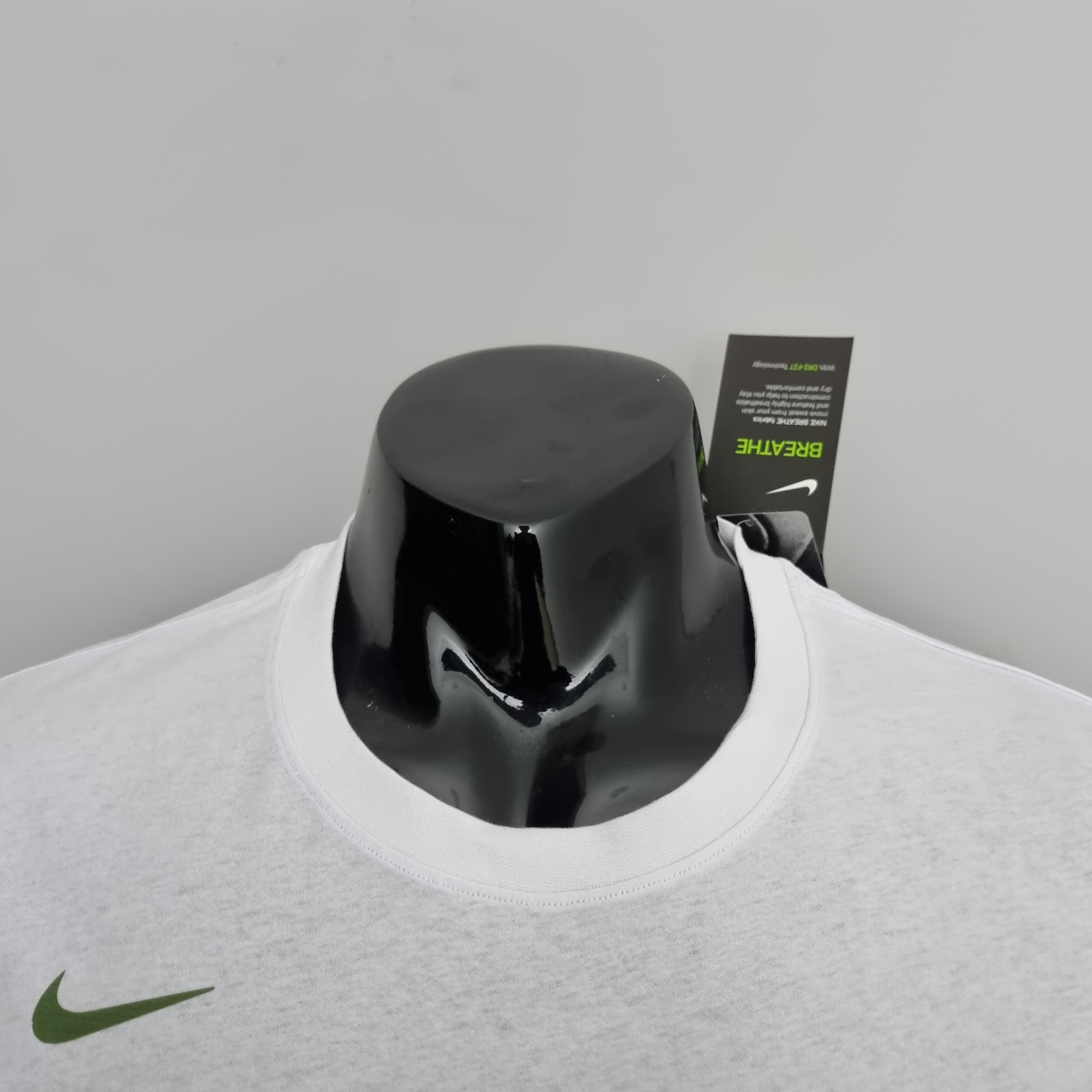 Giannis Antetokounmpo Milwaukee Bucks Casual T-shirt White