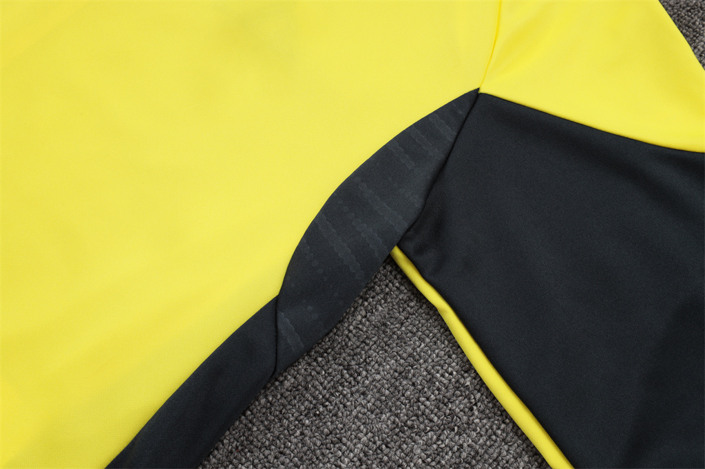 Real Madrid Training Jacket 25/26