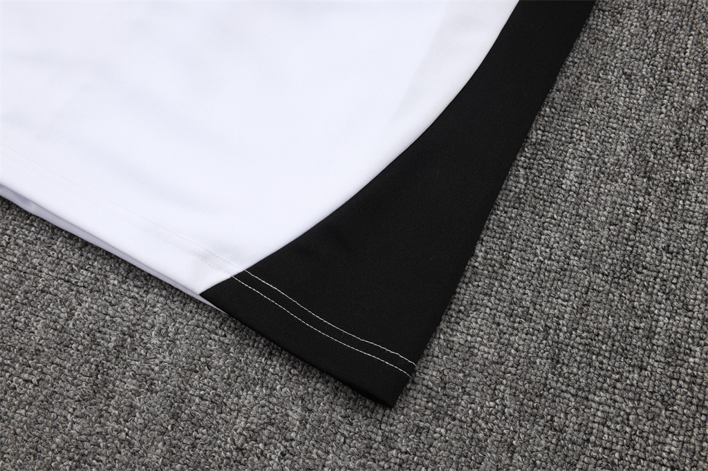 Liverpool Training Jacket 25/26