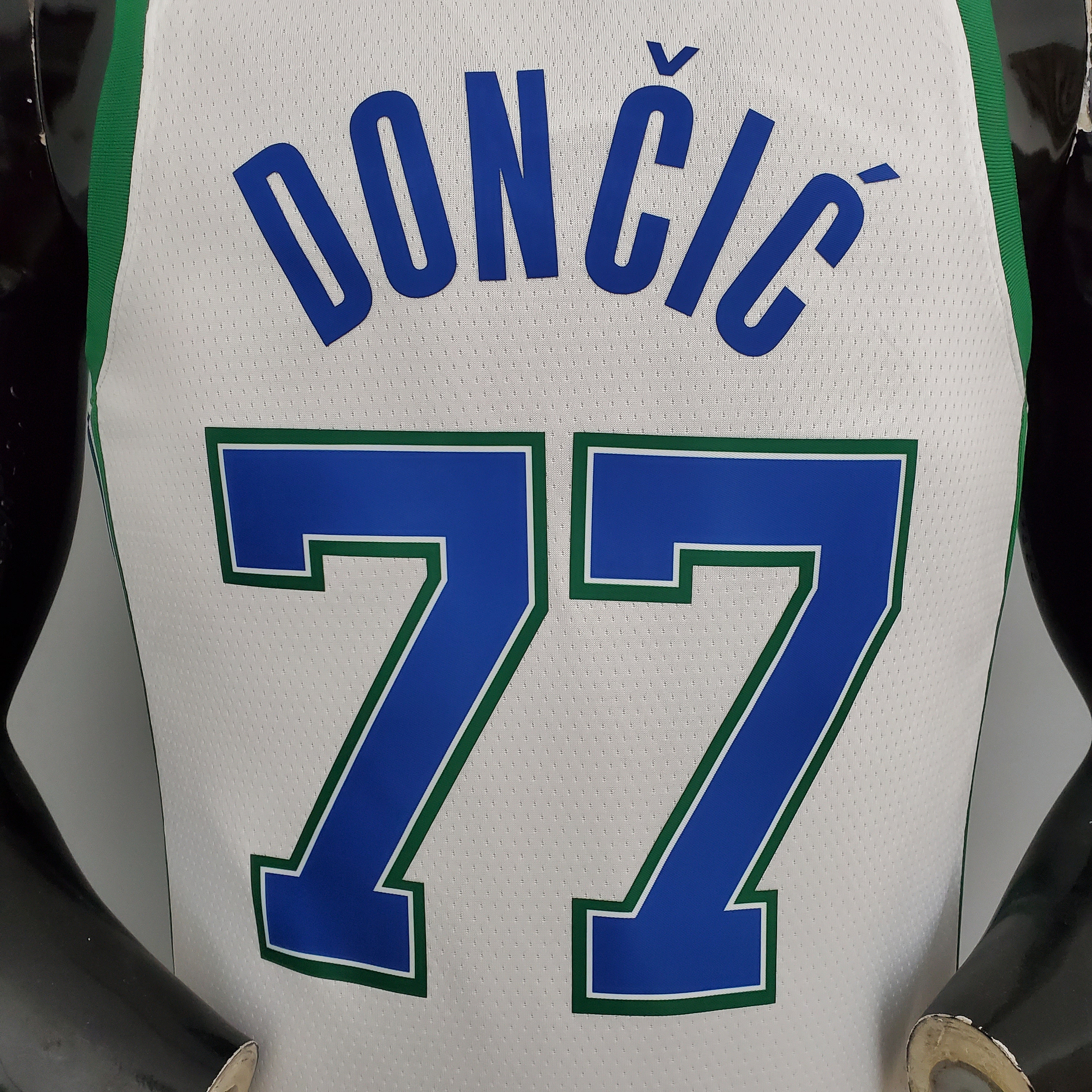 Luka Doncic Dallas Mavericks 2022 City Edition Swingman Jersey White and Green