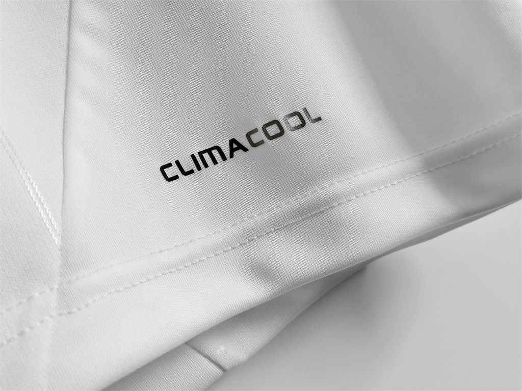 Real Madrid Home Long Sleeve Retro Jersey 2012/13