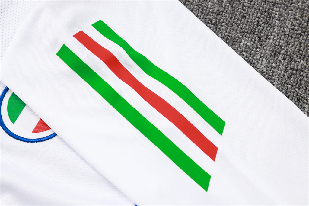 Italy Training Short sleeve Suit 24/25