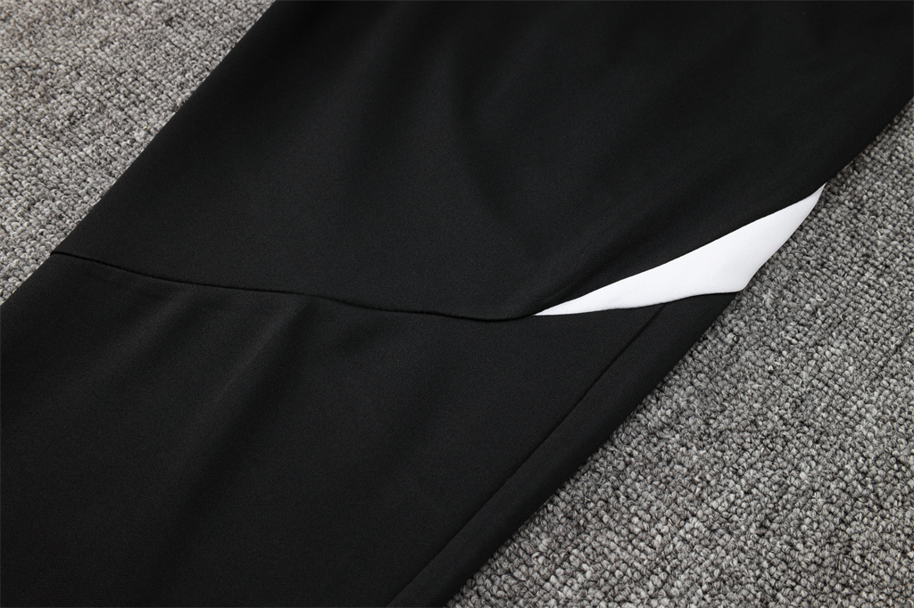 Manchester United Training Jacket 24/25