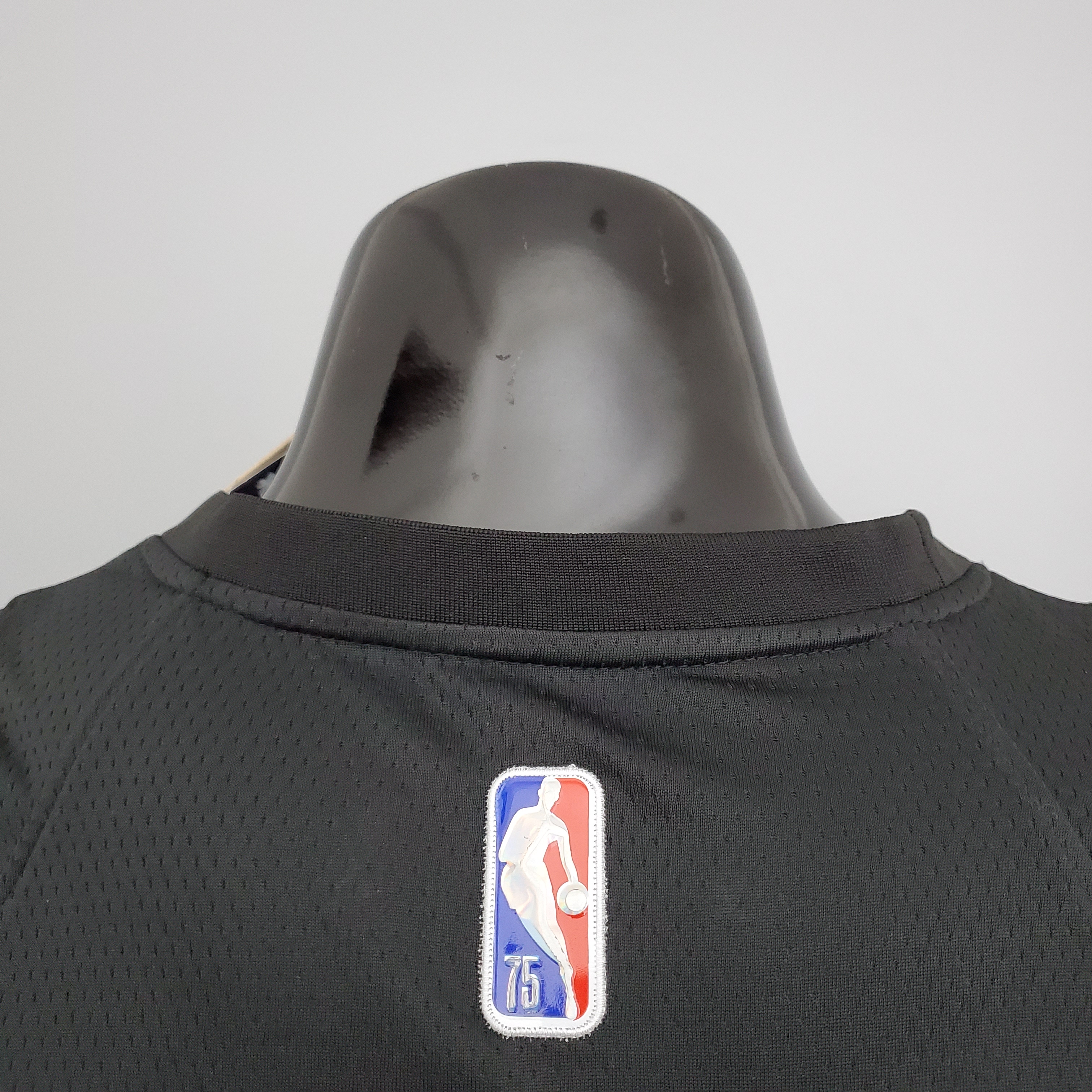 Dwyane Wade Miami Heat 2022 City Edition Swingman Jersey Black