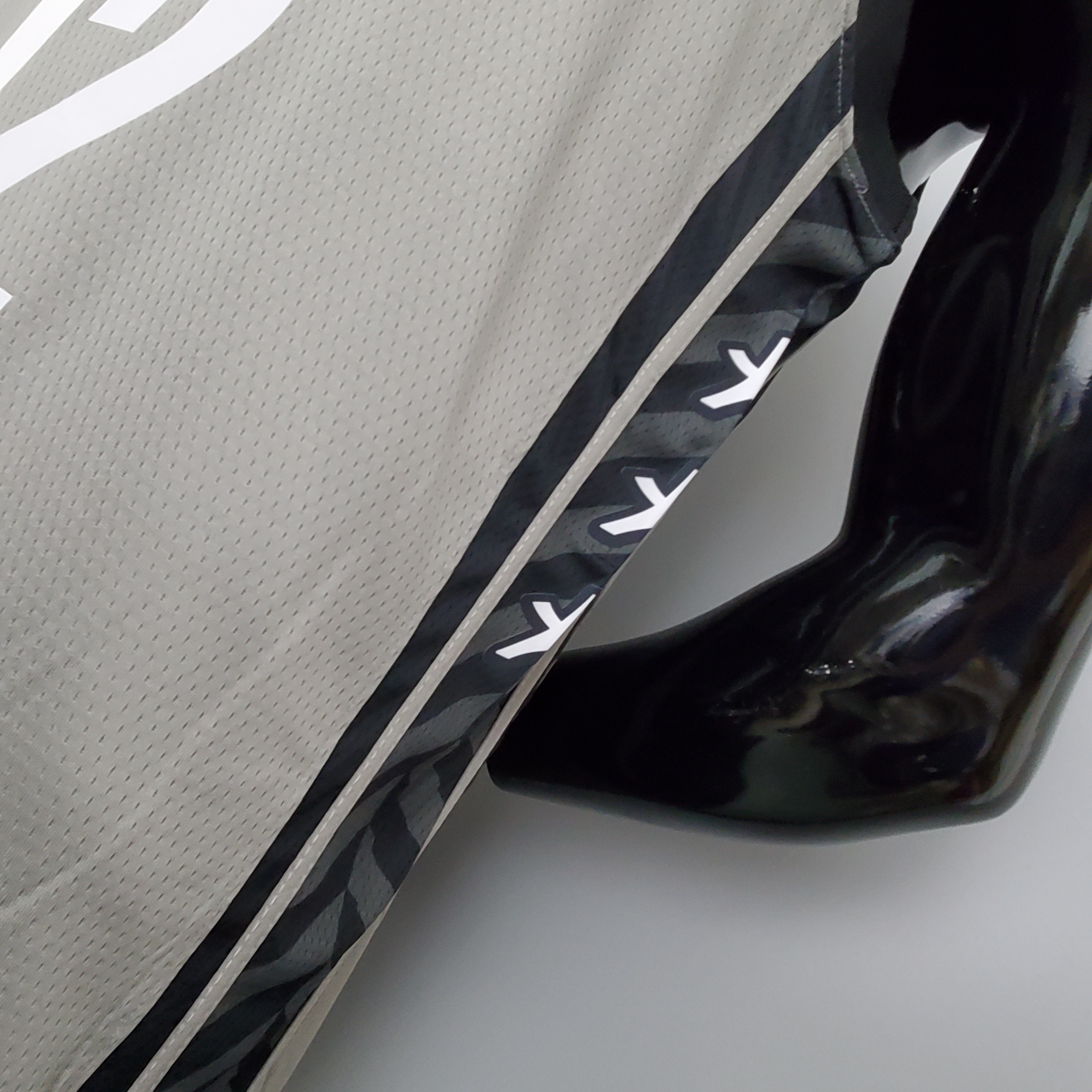 Joe Harris Brooklyn Nets Flying Man Swingman Jersey Gray