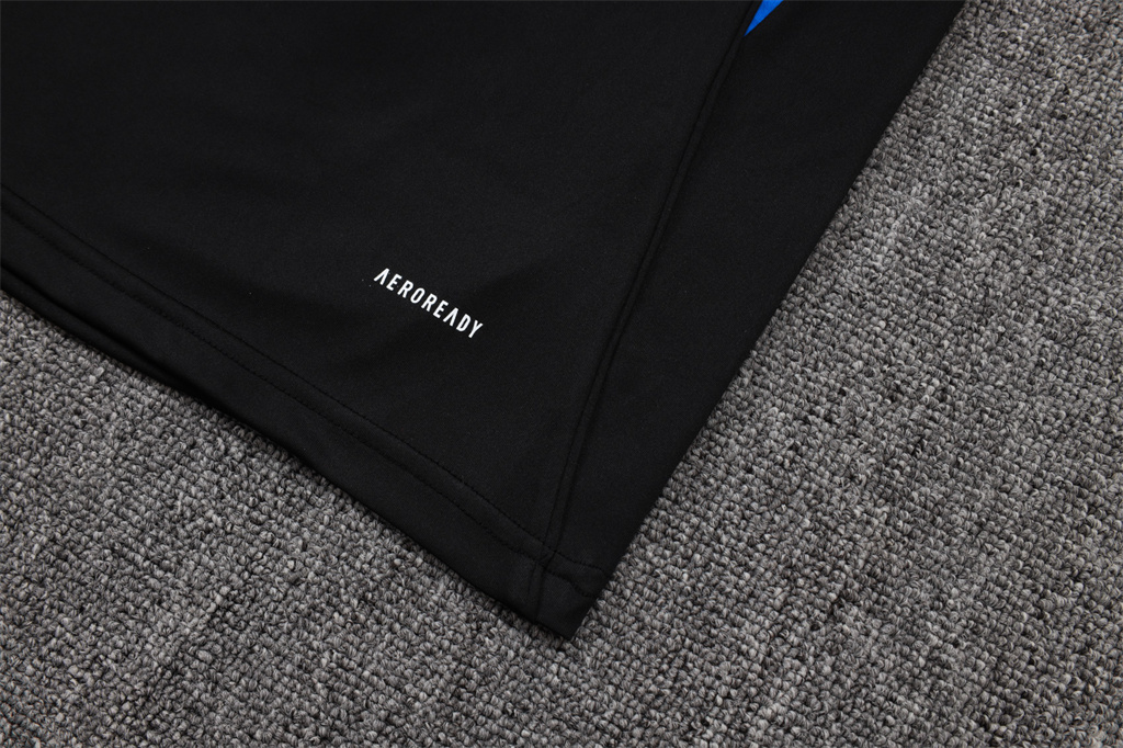 Manchester United Training Jersey 25/26