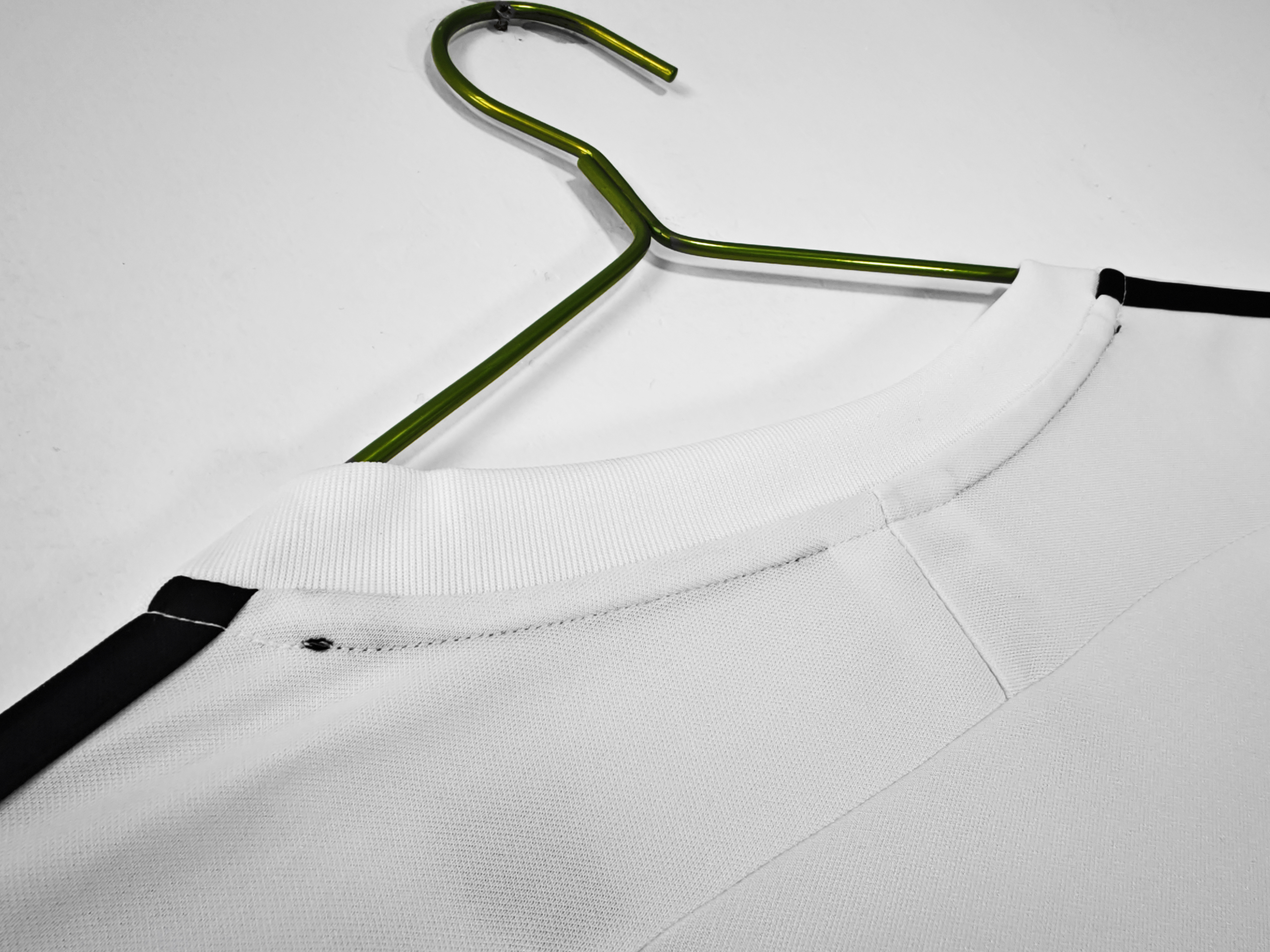 Real Madrid Home Retro Jersey 2003/04