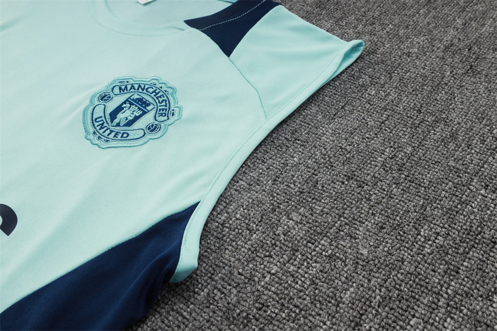 Manchester United Training Jersey 24/25