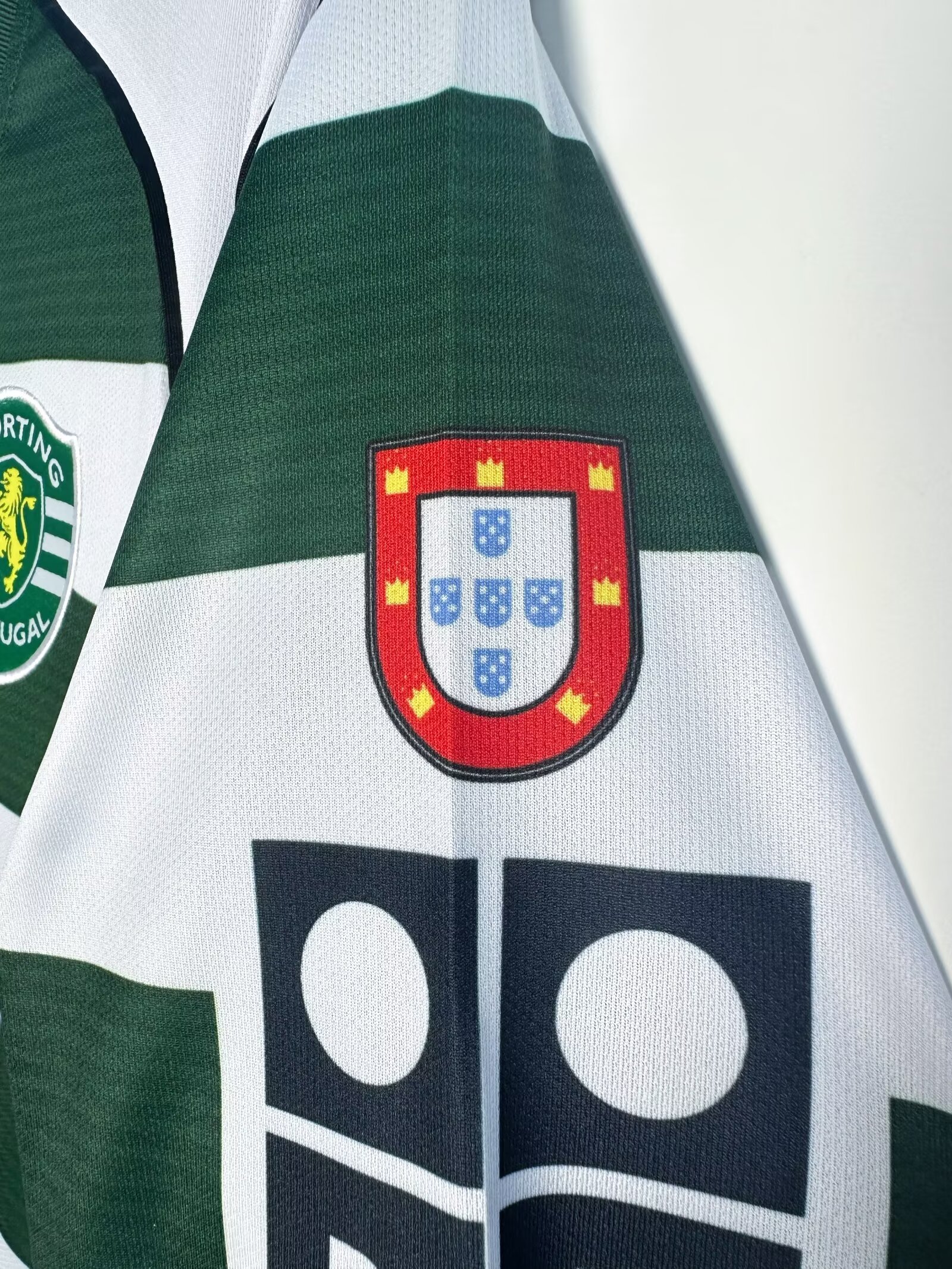 Sporting Lisbon Retro Home Long sleeve Jersey 2003-04