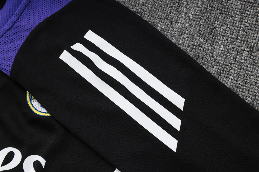 Real Madrid Training Short sleeve Jersey 24/25