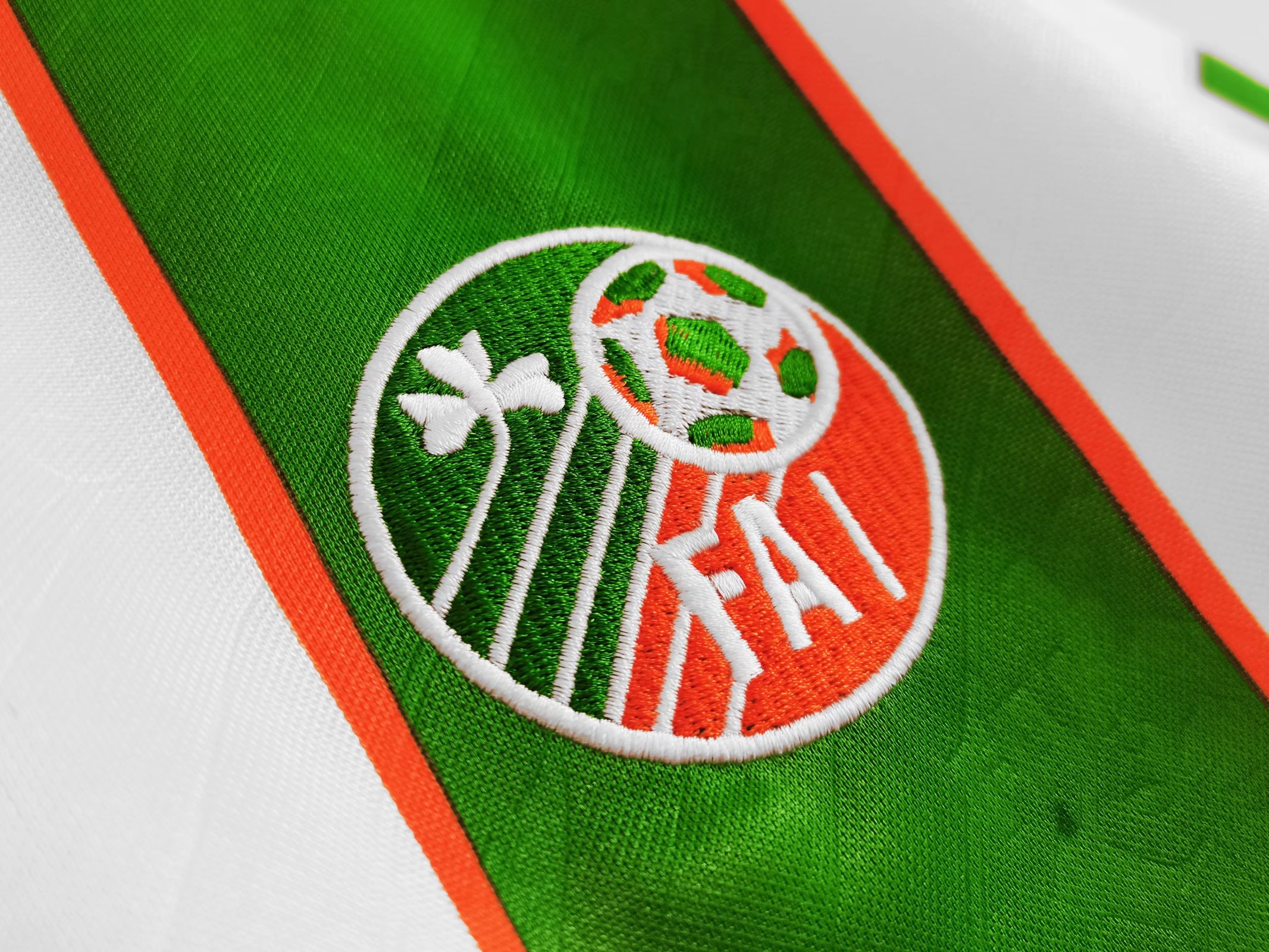 Ireland Retro Away Jersey 1994