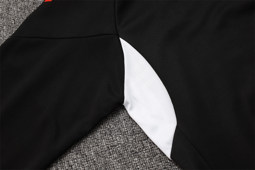 Liverpool Training Jersey Suit 25/26