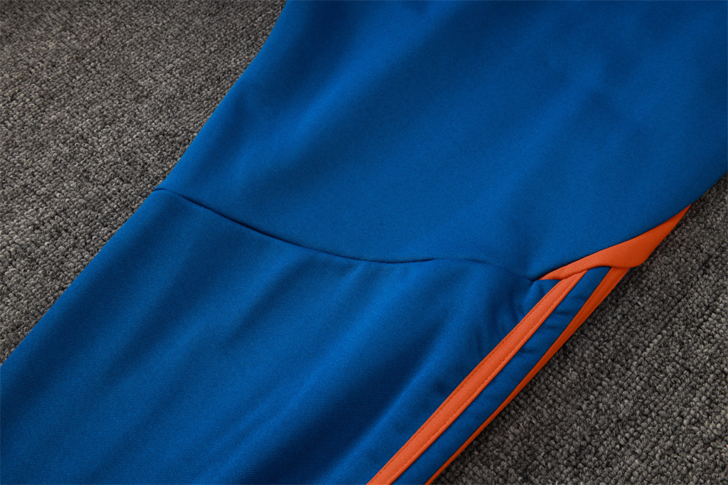 Juventus Training Suit 23/24