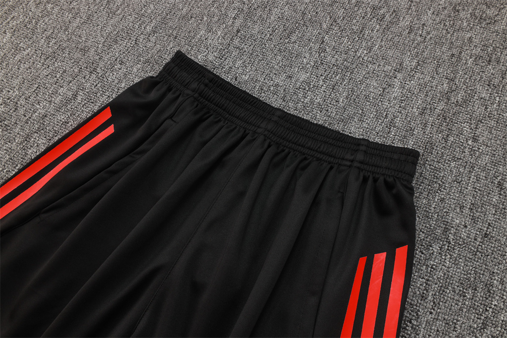 Liverpool Training Jersey 25/26