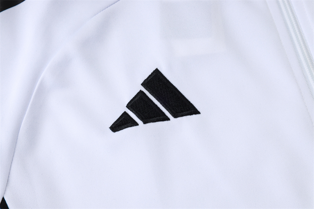 Manchester United Training Jacket 25/26