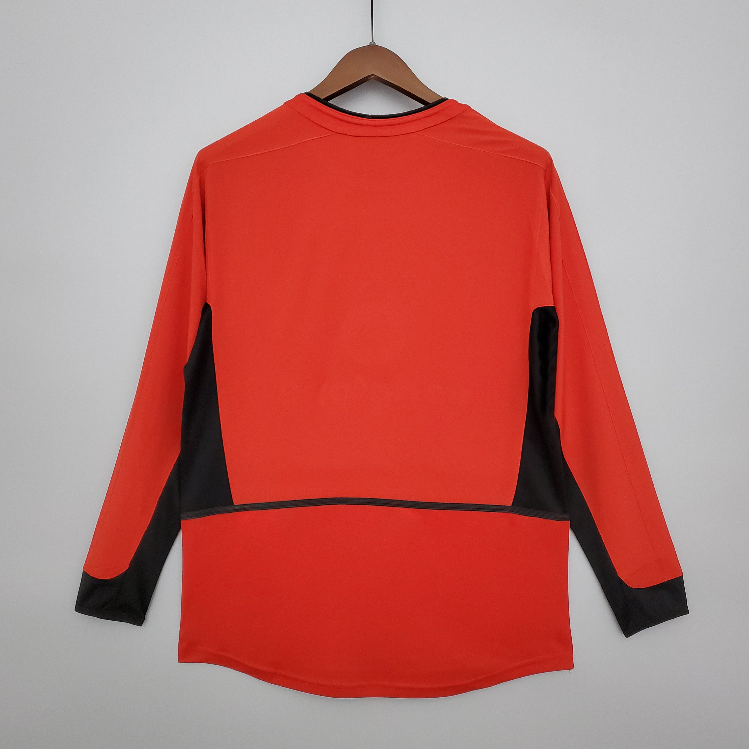 Manchester United Home Long Sleeve Retro Jersey 2002/04