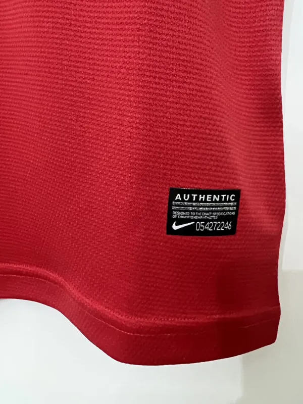 13-24 Manchester United Retro Jersey Home