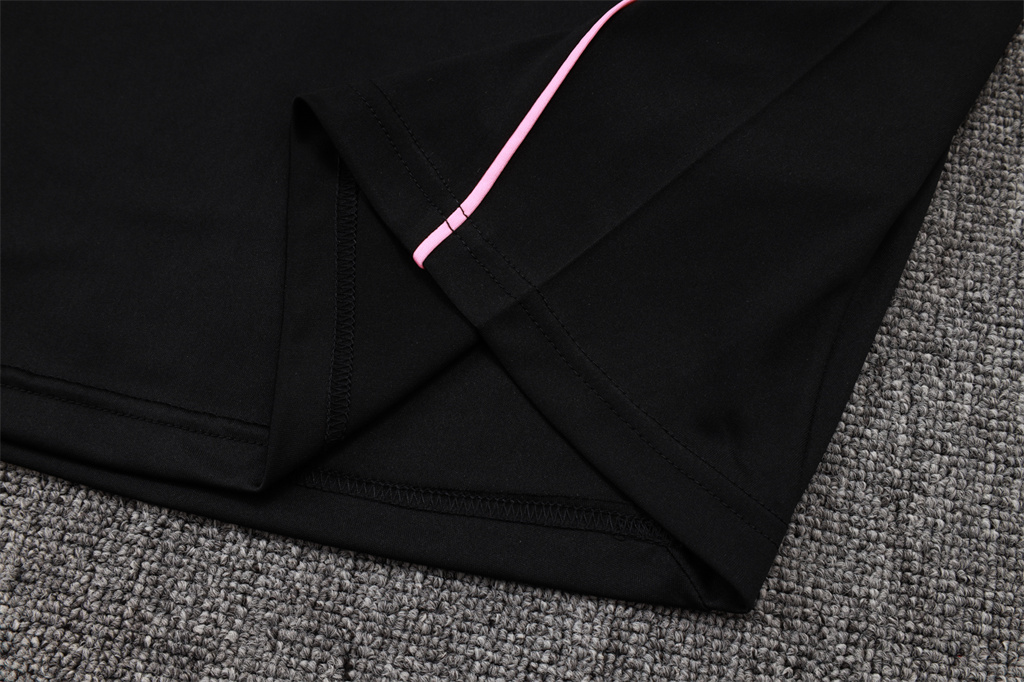 Juventus Training Jersey 25/26