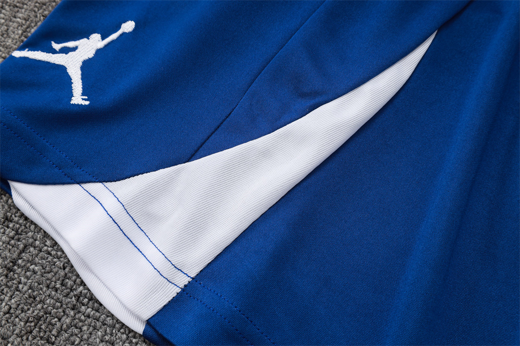 Paris Saint Germain Training Jersey 24/25