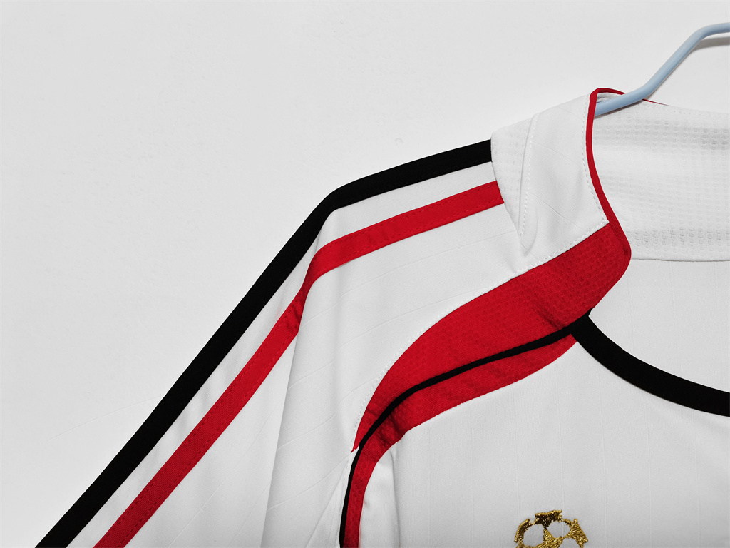 AC Milan Away Retro Jersey 2006/07