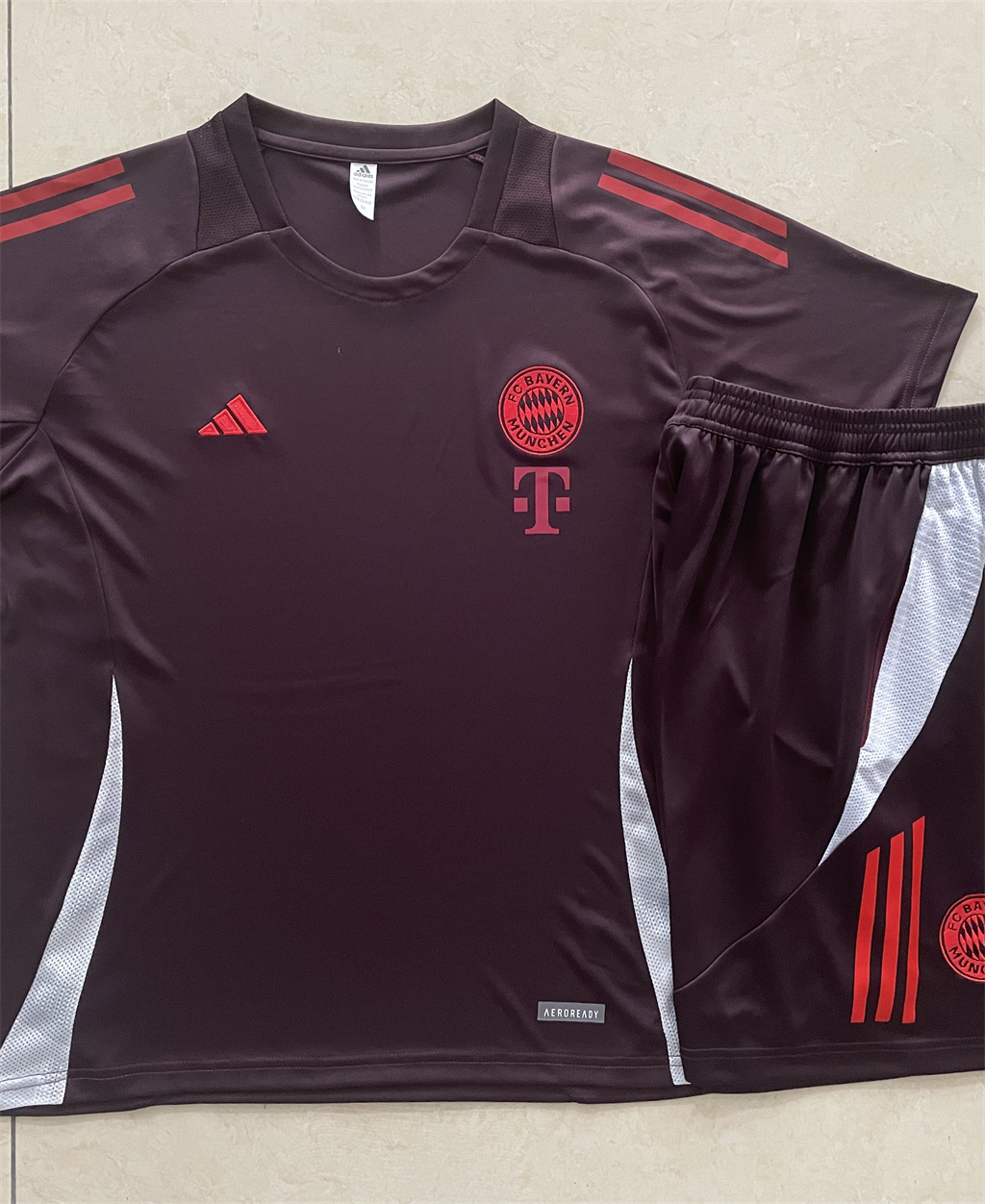 Bayern Munich Training Short sleeve Suit 24/25