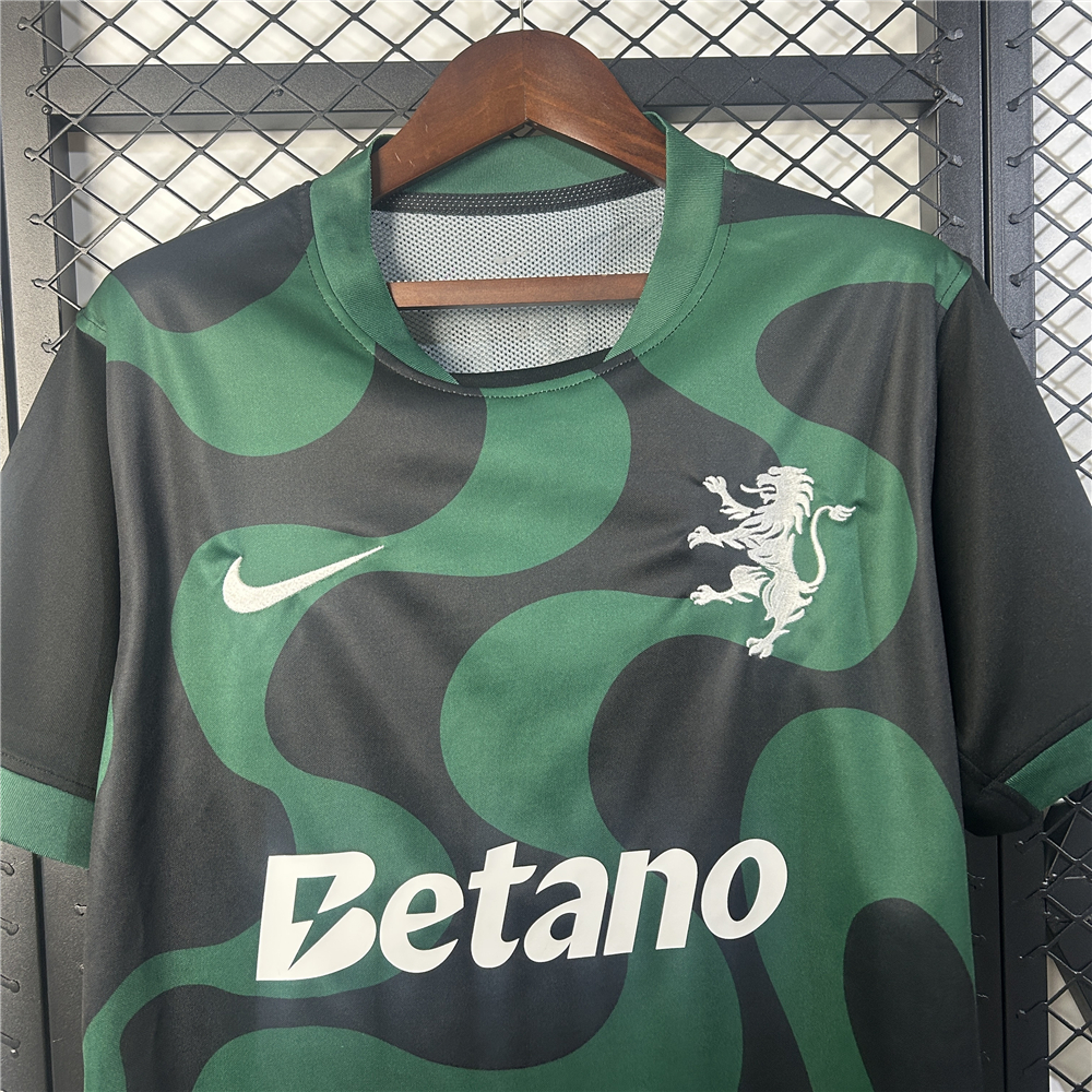 Sporting Lisbon Away Man Jersey 25/26
