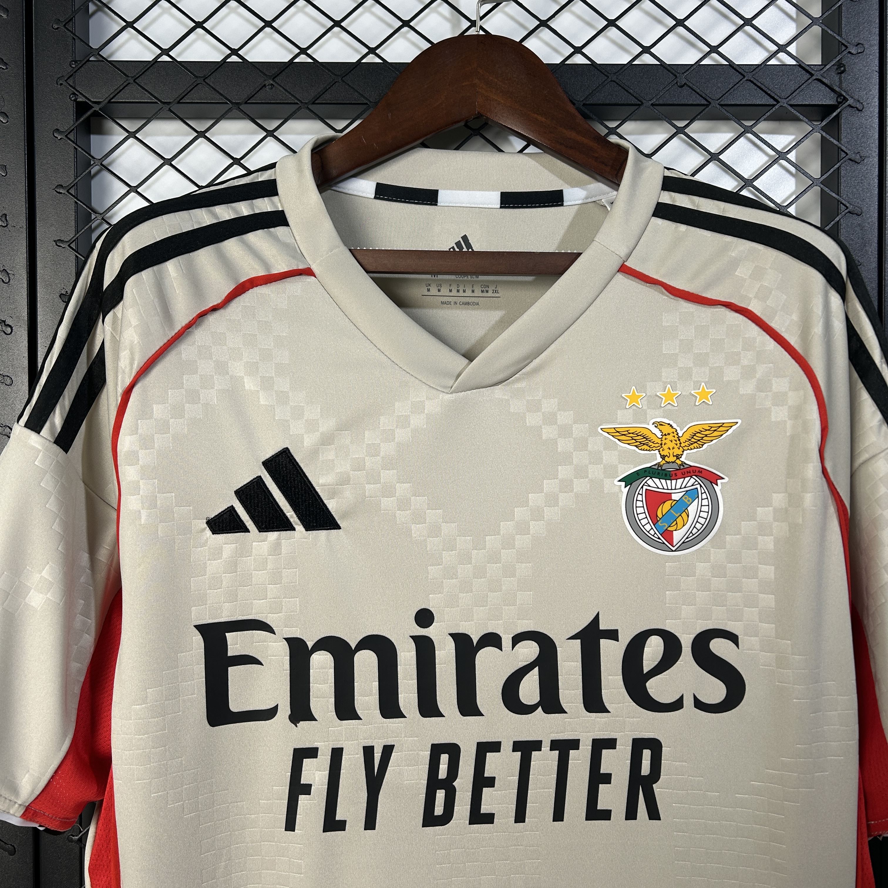 SL Benfica Beige Away Man Jersey 25/26