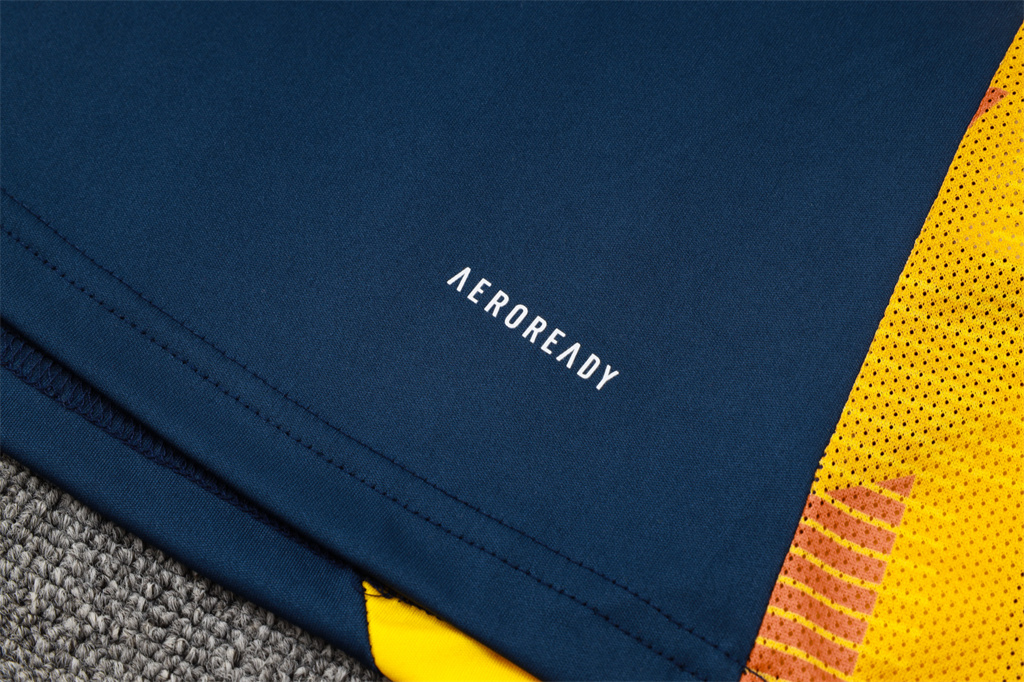 Real Madrid Training Short sleeve Jersey 24/25