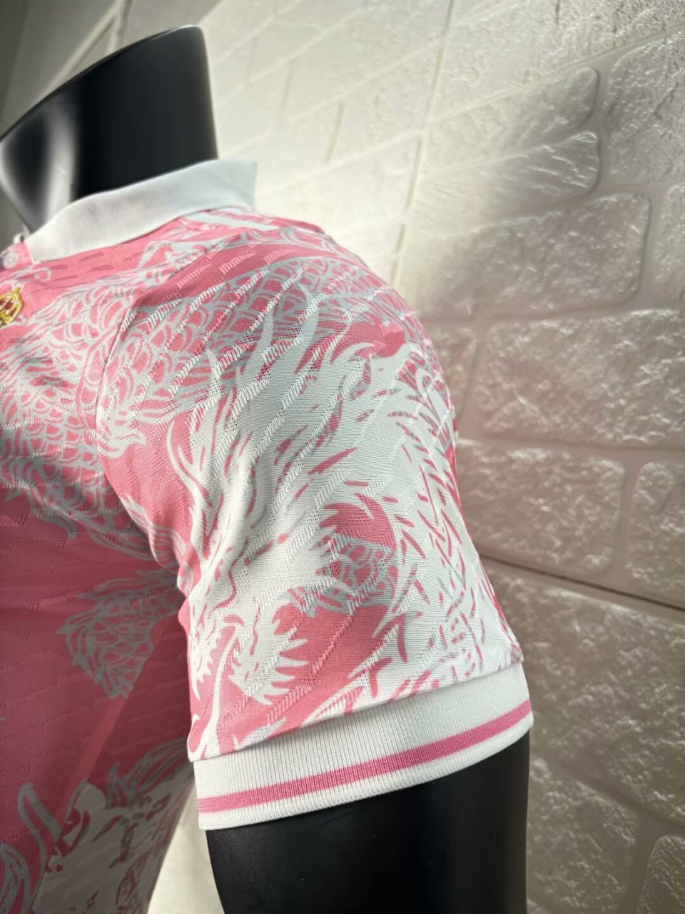 Real Madrid Pink Dragon Pattern Player Jersey 25/26