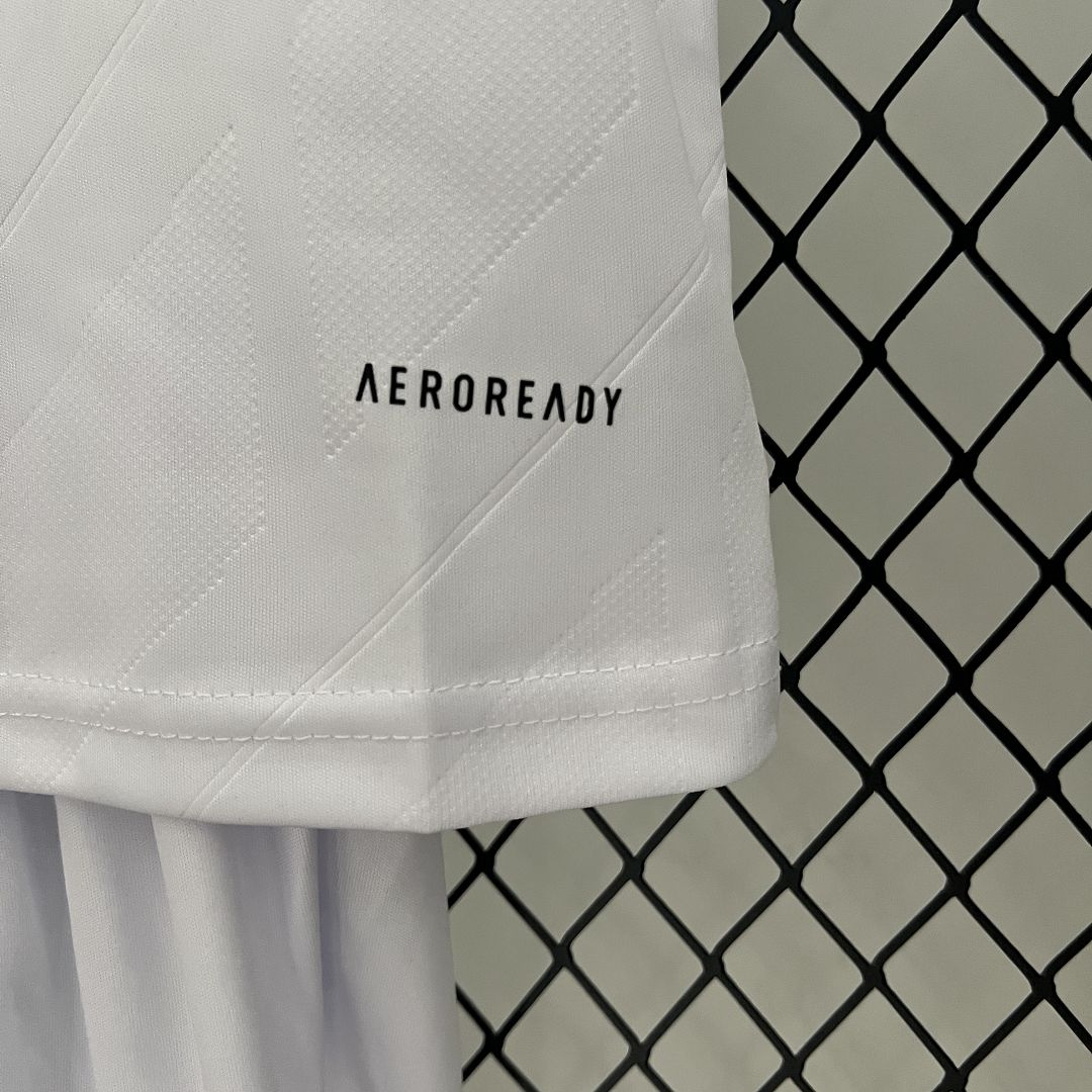 Real Madrid 17-18 Home Retro Kids Kit Soccer Jersey