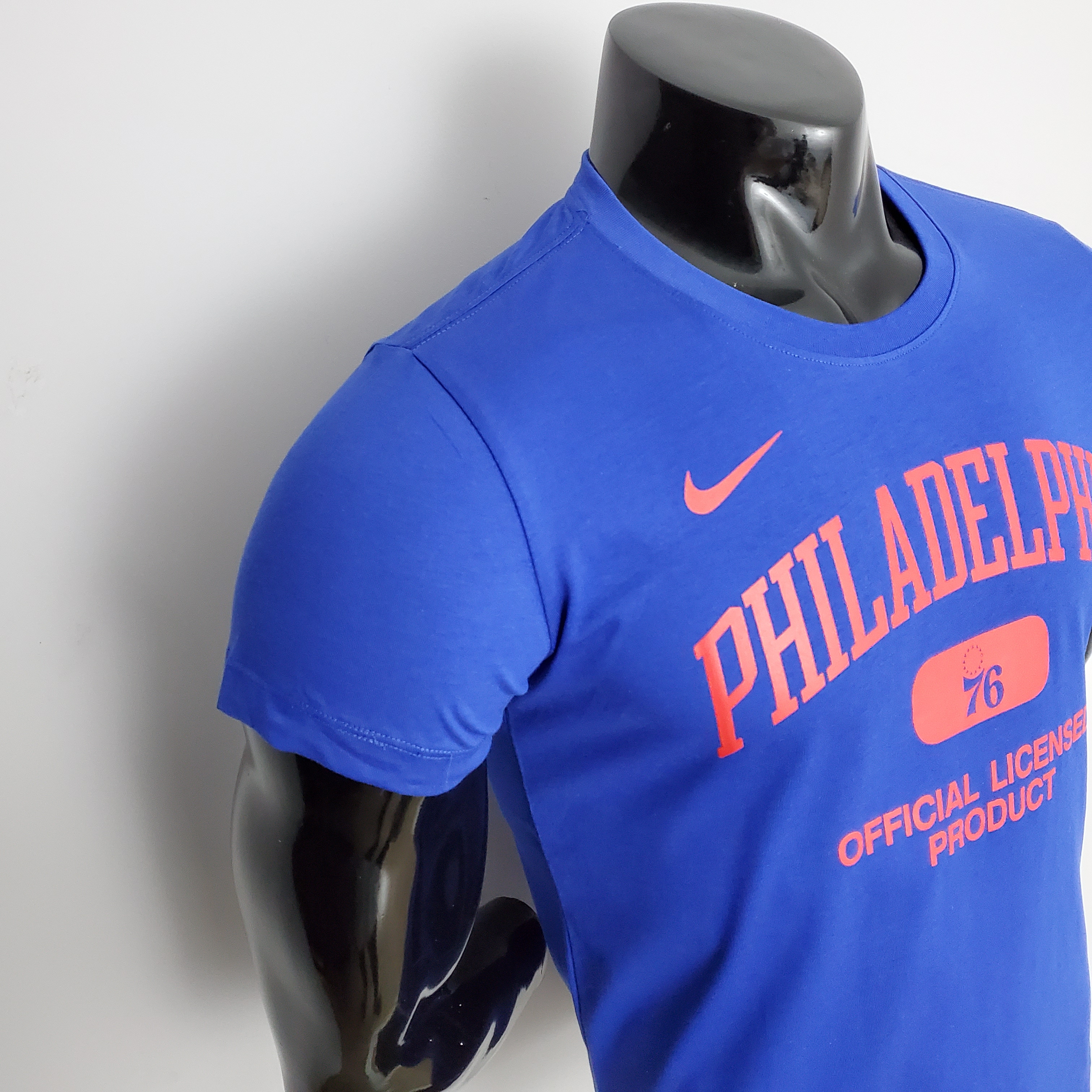 Philadelphia 76ers Casual T-shirt Blue
