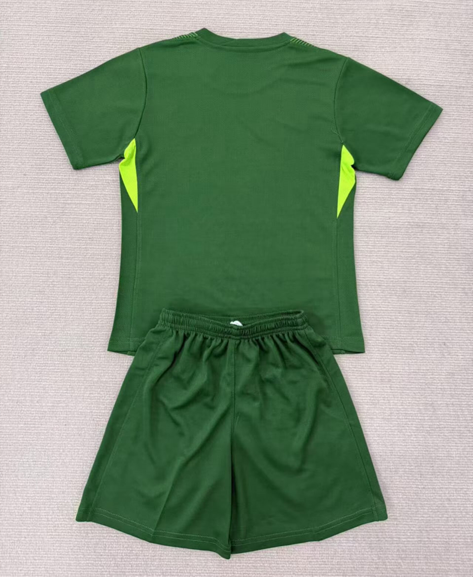 Chelsea Goalkeeper Kids Suit 25/26