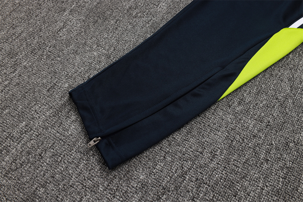 Real Madrid Training Jersey Suit 25/26