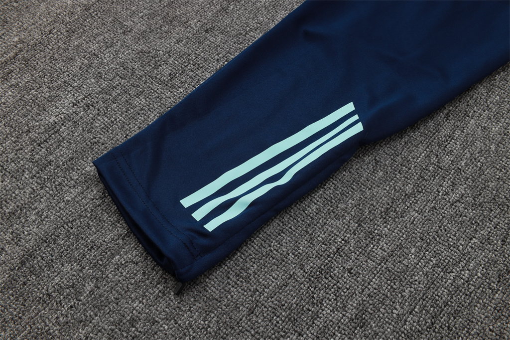 Manchester United Training Jersey Suit 24/25