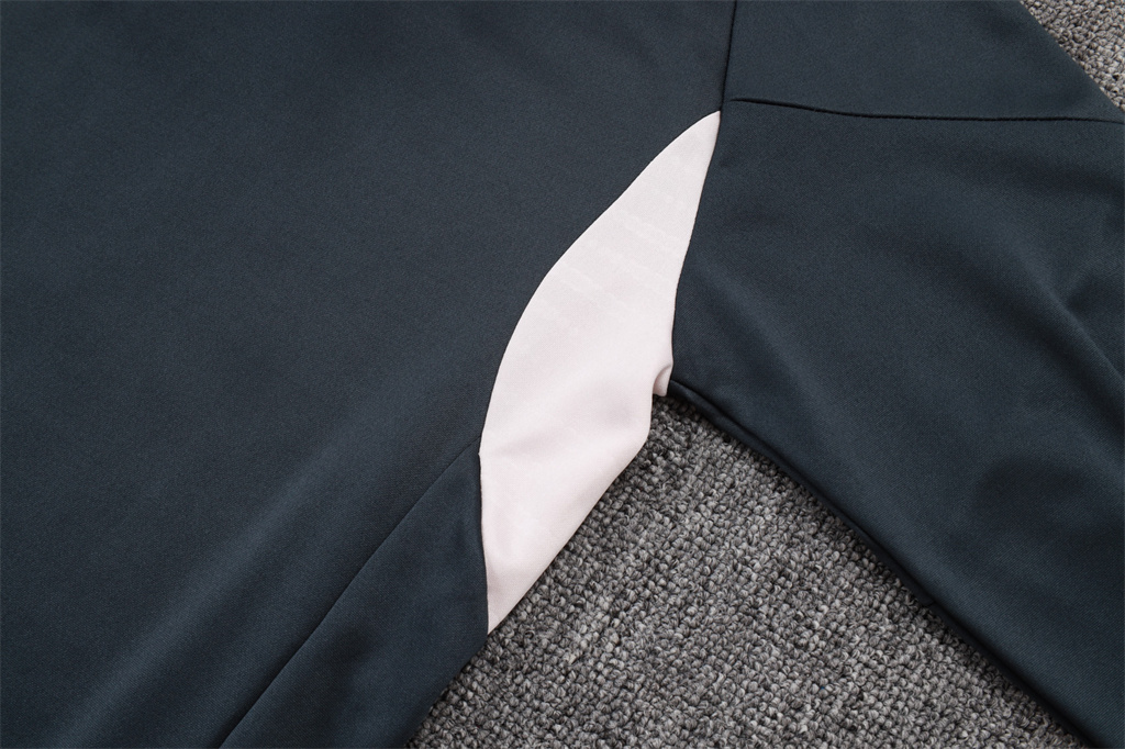 Real Madrid Training Jersey Suit 25/26