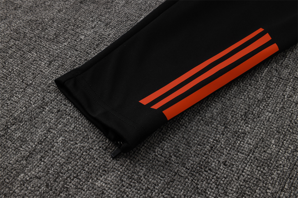 Internacional  Training Pants 24/25