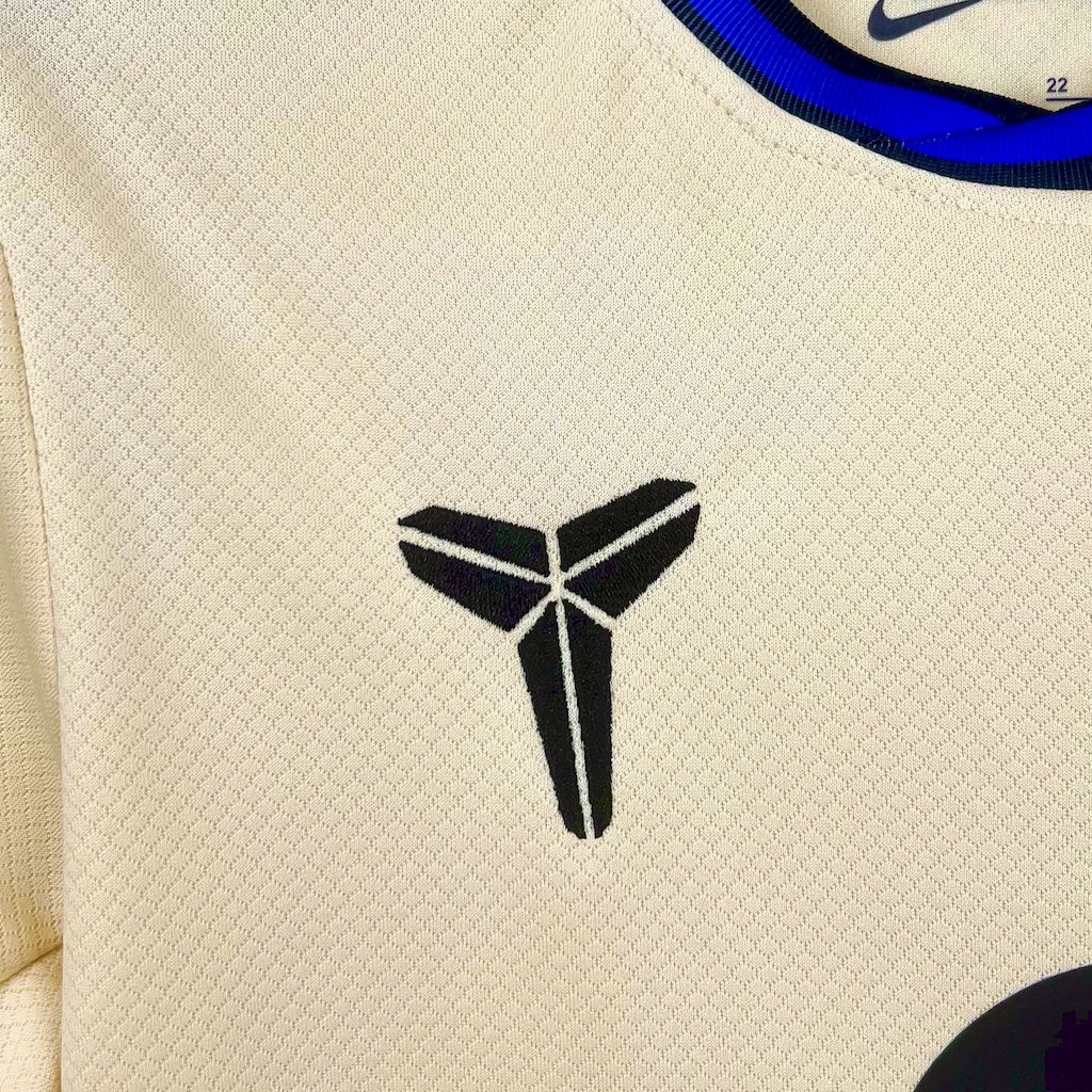 Barcelona away kids football jersey 2025-26 kit