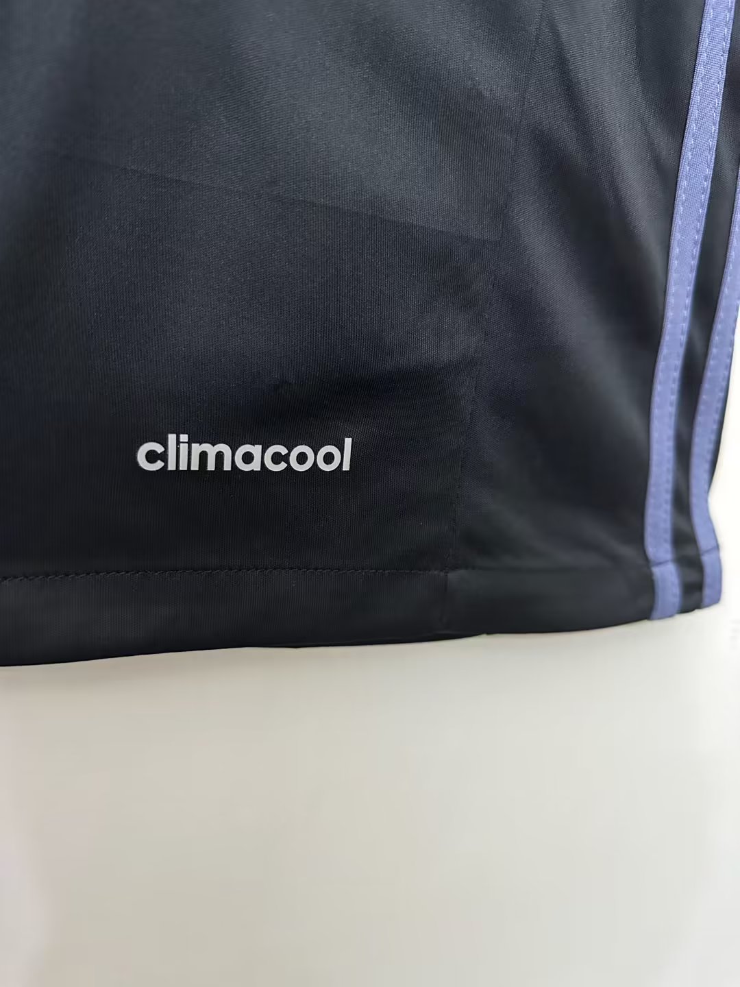 Real Madrid Third Long Sleeve Retro Jersey 2016/17