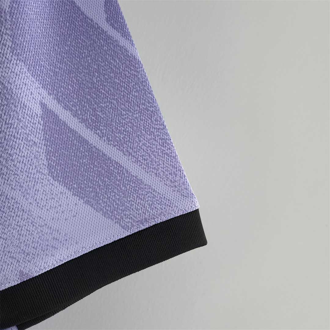 22-23 Real Madrid away jersey