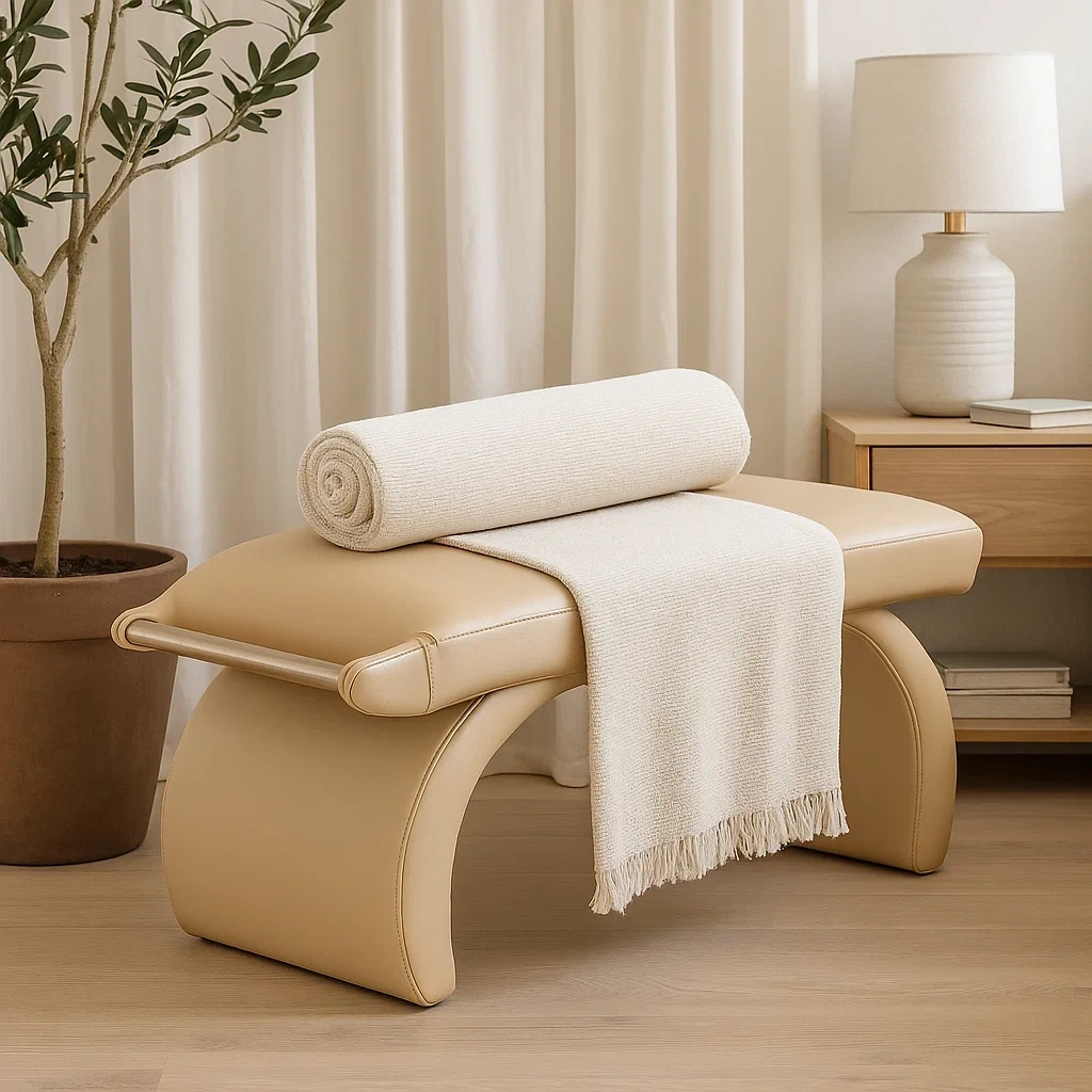 banc en cuir avec support pour couverture