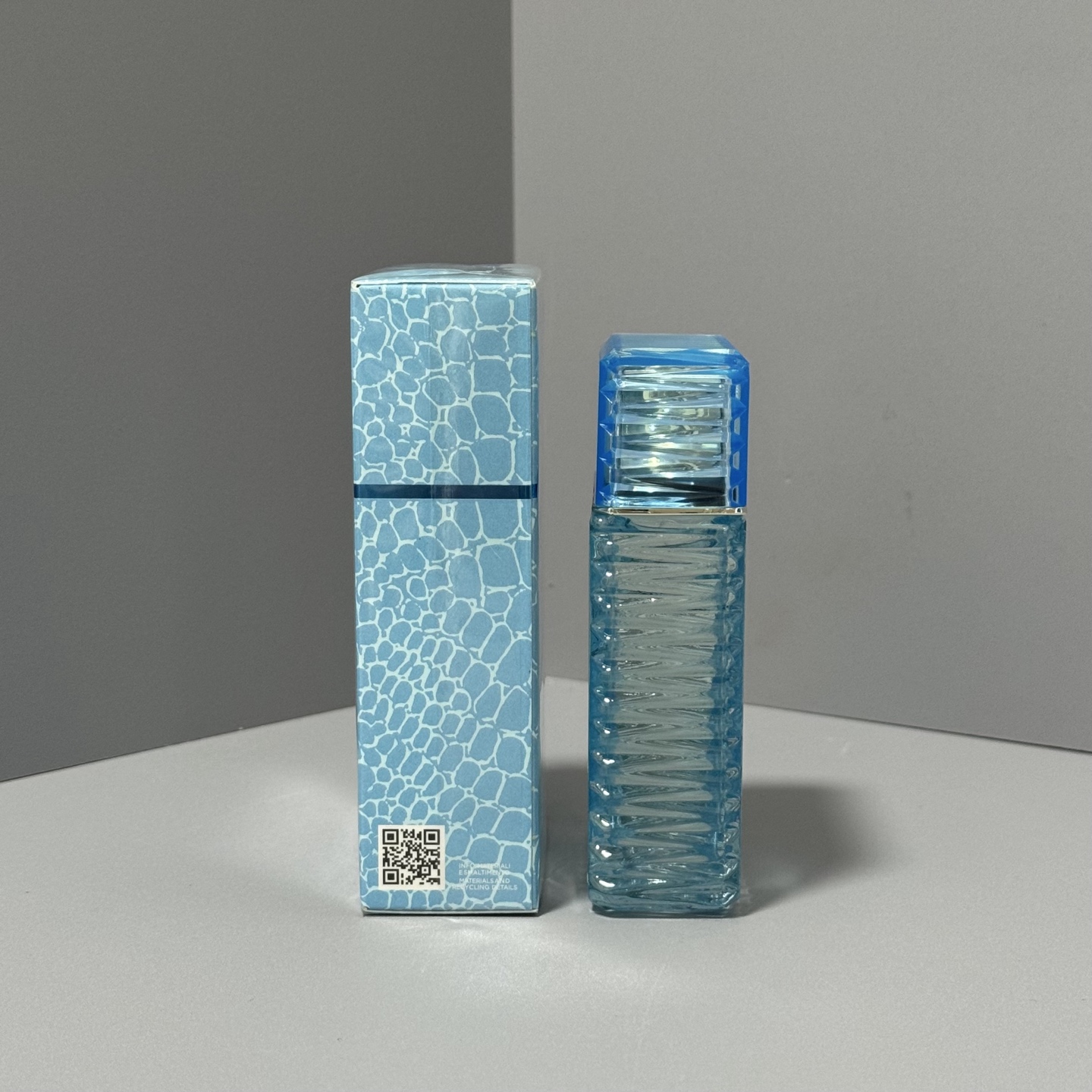 Versace Dylan Blue Pour Homme Eau de Toilette 100ml