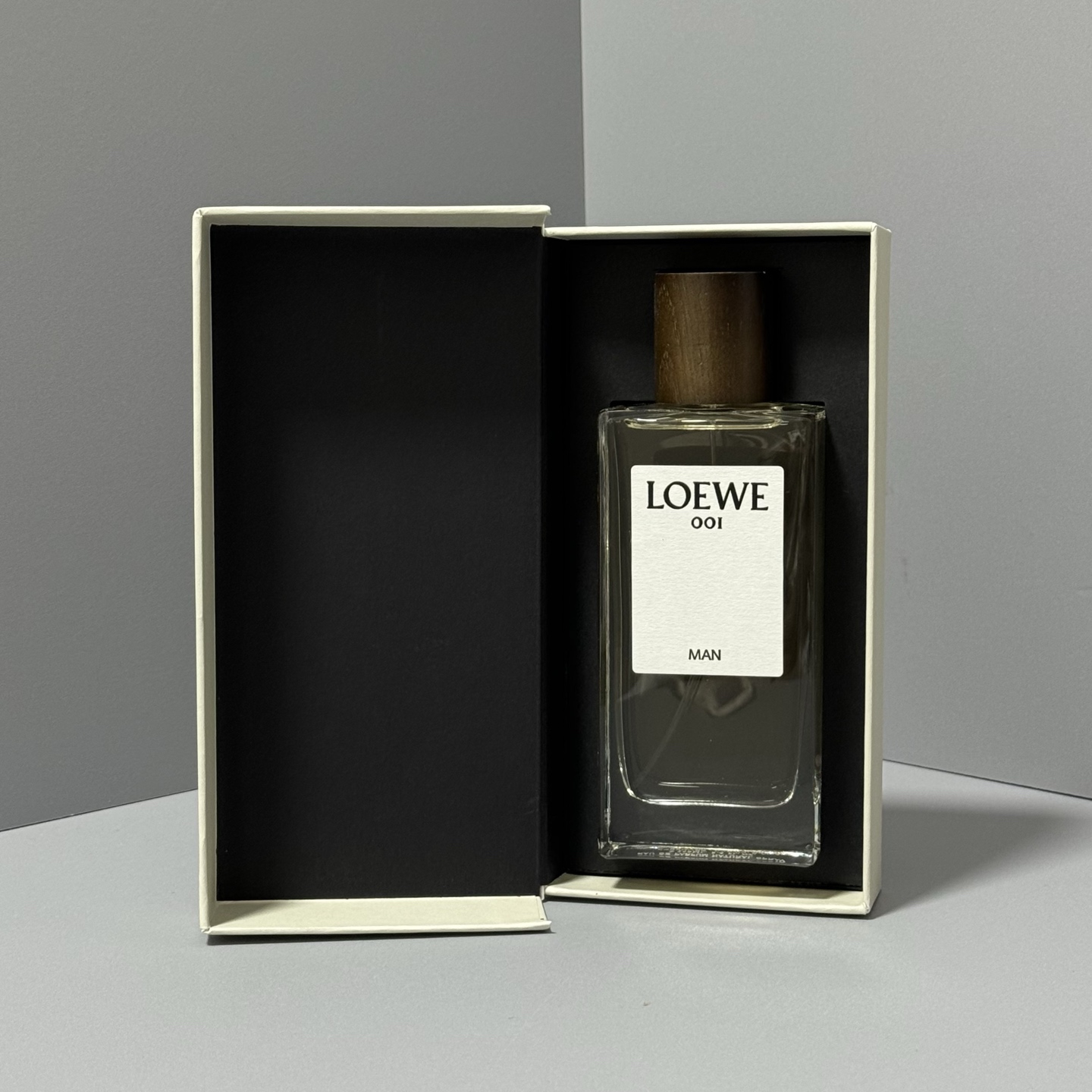 Loewe 001 Man Eau de Toilette (EDT) 100ml
