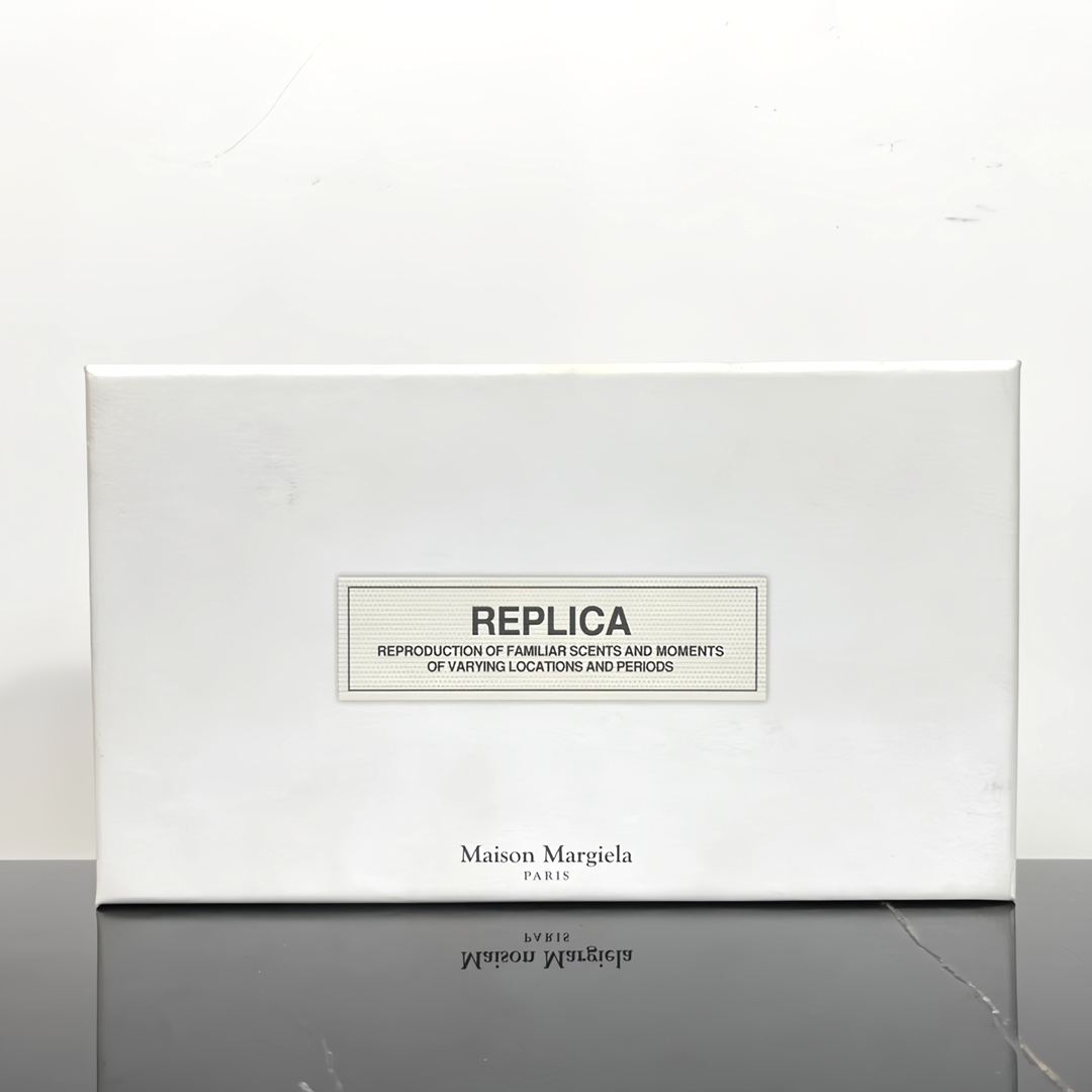 Martin Margiela Miniature Perfume 4 - Piece Set