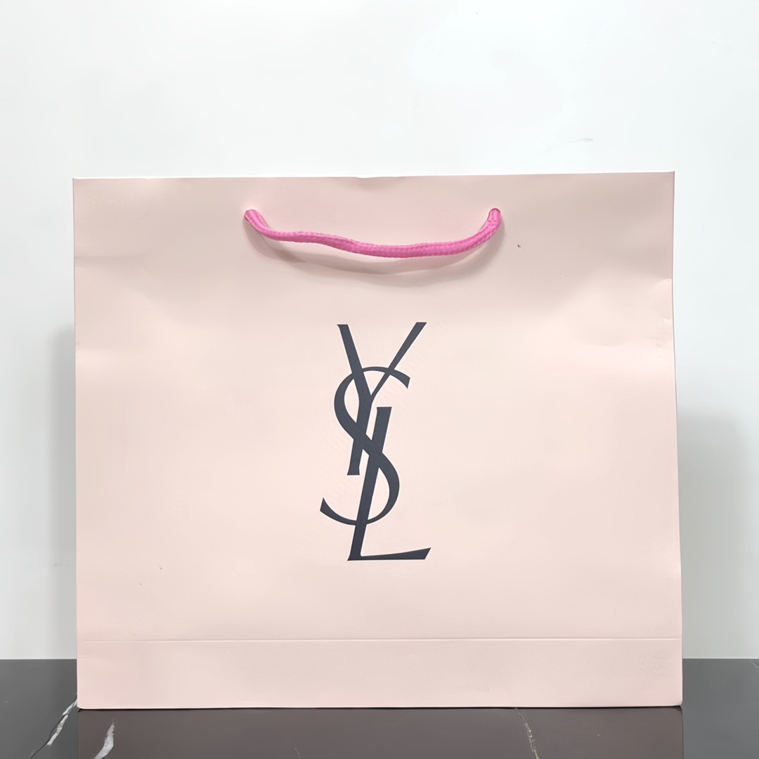 YSL Pink Gift Box with 7-piece Romantic Goddess Set