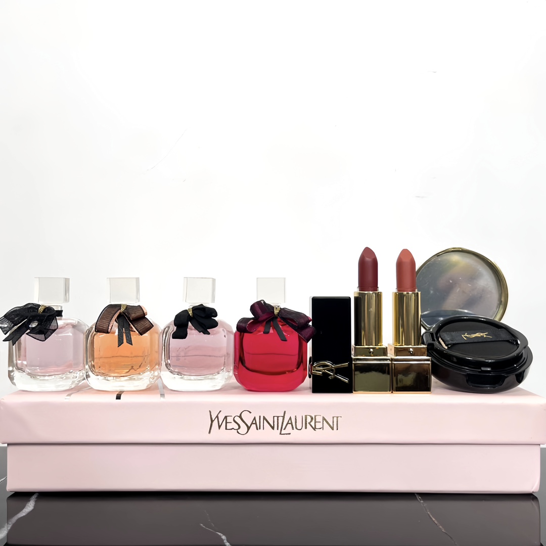 YSL Pink Gift Box with 7-piece Romantic Goddess Set