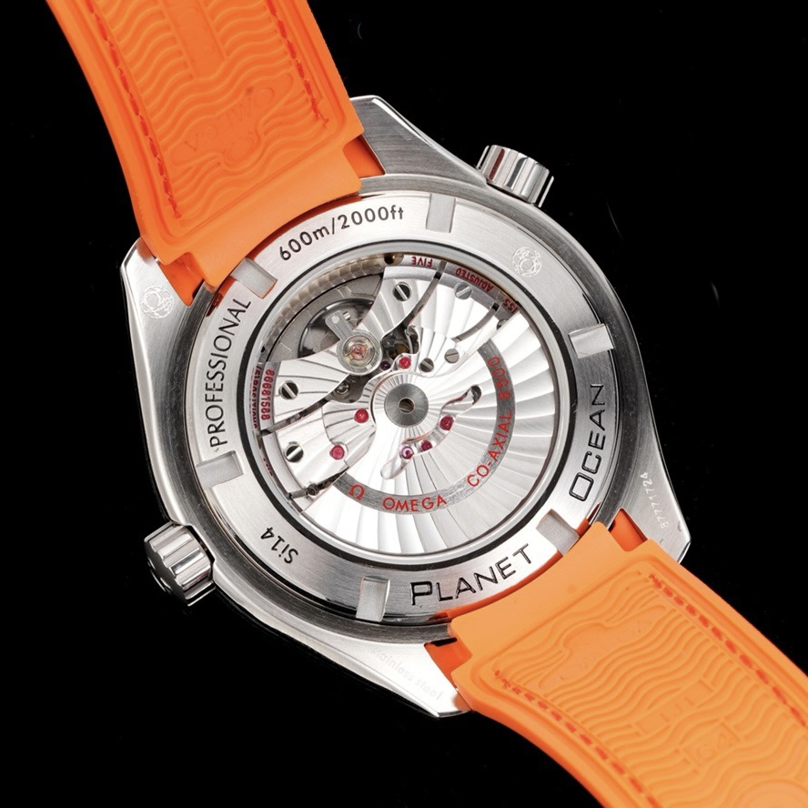 Omega Seamaster Planet Ocean 600M Men's Chronograph 42mm