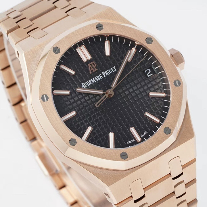 Audemars Piguet 15500 Integrated Movement Calibre 4302 Version, 41mm