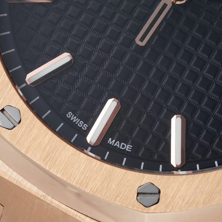 Audemars Piguet 15500 Integrated Movement Calibre 4302 Version, 41mm